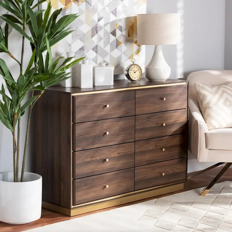 Commode en bois à 8 tiroirs et piètement en métal, style moderne et contemporain