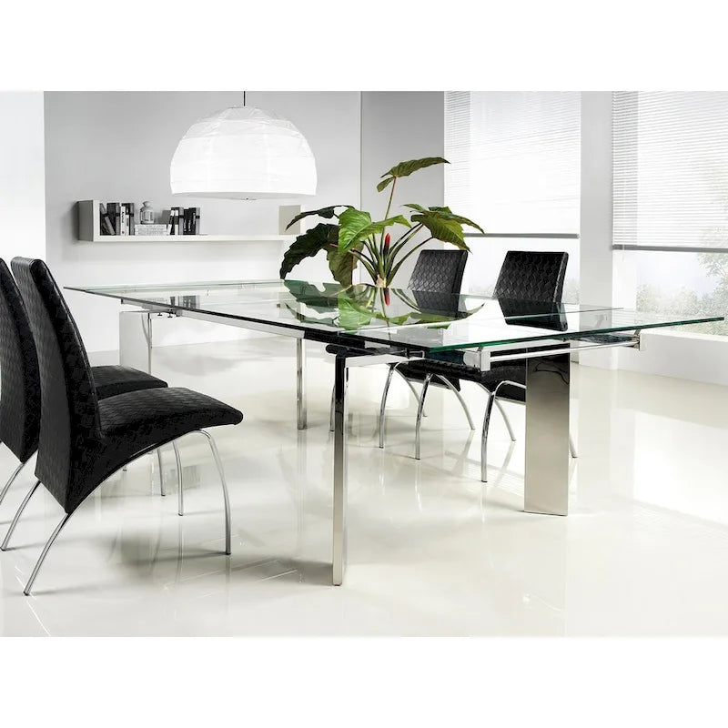 Table à manger en verre