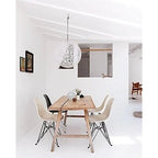 Lot de 2 chaises de salle à manger modernes du milieu du siècle, sans accoudoirs, avec coque en plastique et piétement Eiffel en métal noir, couleur blanche