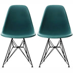 Lot de 2 chaises de salle à manger modernes du milieu du siècle, sans accoudoirs, avec coque en plastique et piétement Eiffel en métal noir, couleur blanche