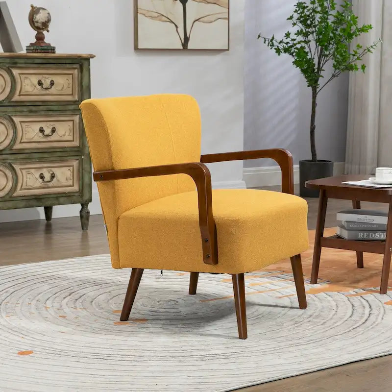 Chaises modernes dans le salon, fauteuils à ossature en bois